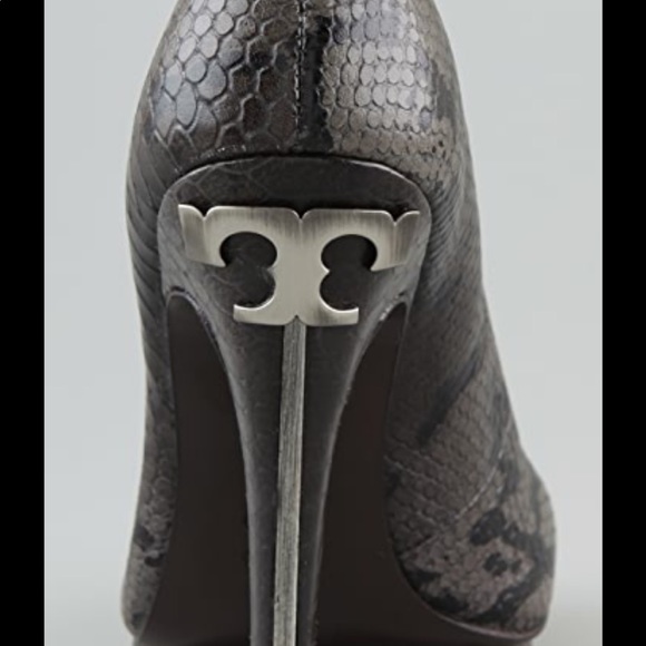 Tory Burch Jude Snakeskin Pump - Picture 2 of 10